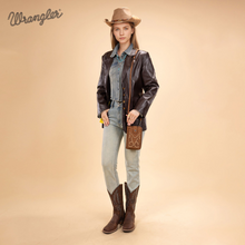 Load image into Gallery viewer, Wrangler Western Stitch RFID Phone Crossbody Wallet/Crossbody - Brown