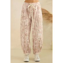 Load image into Gallery viewer, Printed French Terry Cozy Sweat Pants