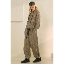 Load image into Gallery viewer, Printed French Terry Cozy Sweat Pants
