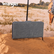 Load image into Gallery viewer, Wrangler Floral Tooled Wallet (jean)
