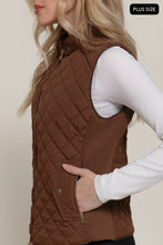 Load image into Gallery viewer, Suede Piping Quilted Padding Vest
