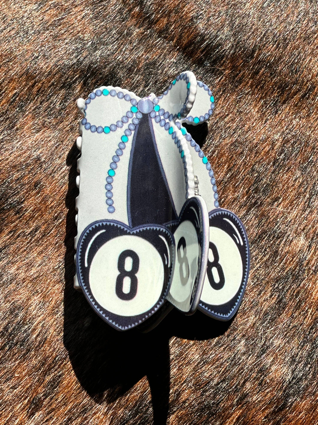 Eight ball bow printed claw clip
