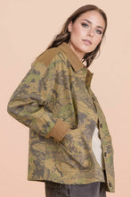 Load image into Gallery viewer, Leaf Camouflage Casual Shacket Jacket
