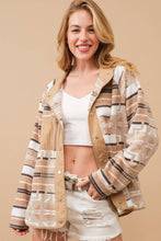 Load image into Gallery viewer, Cozy Aztec Fleece Print Outdoor Jacket

